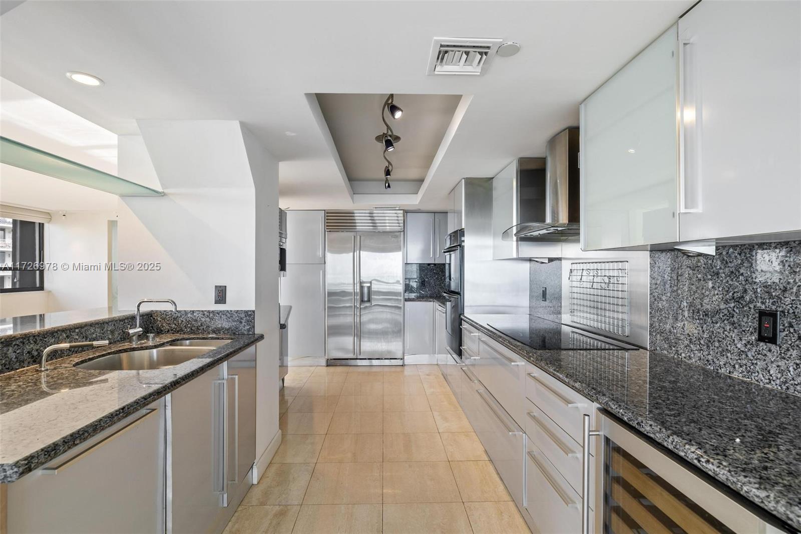 THE TIFFANY OF BAL HARBOUR - Residential