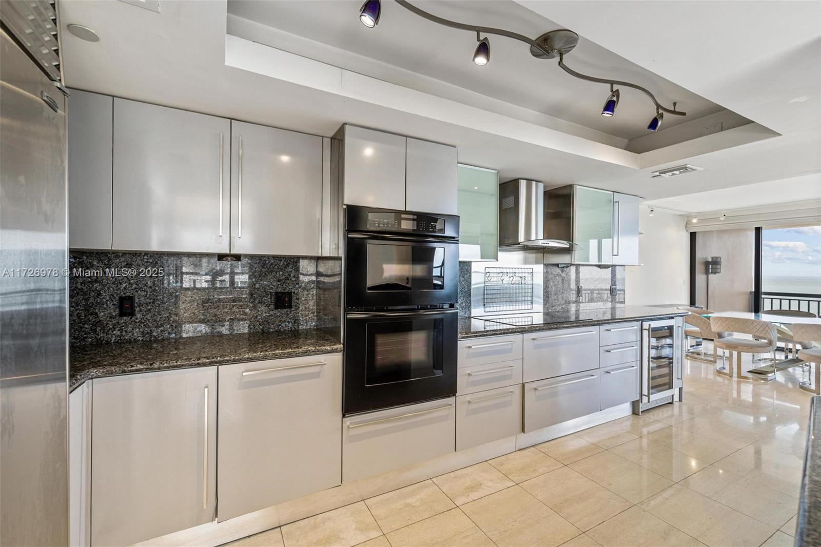 THE TIFFANY OF BAL HARBOUR - Residential