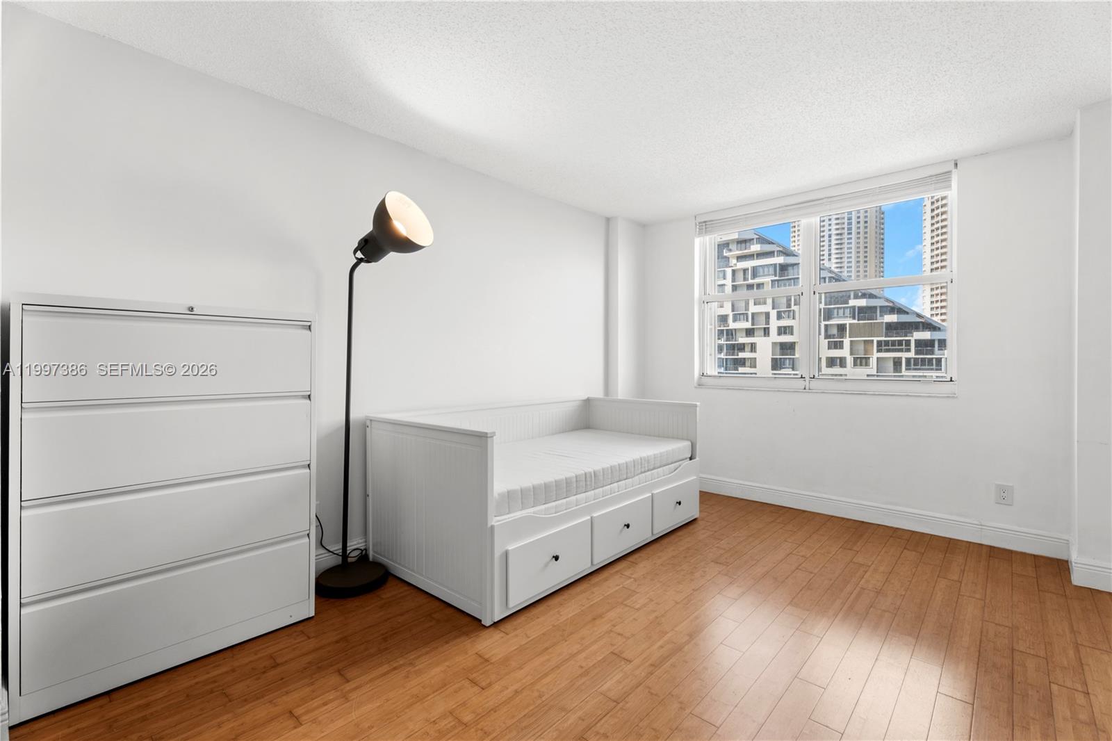 ISOLA CONDO - Residential Lease