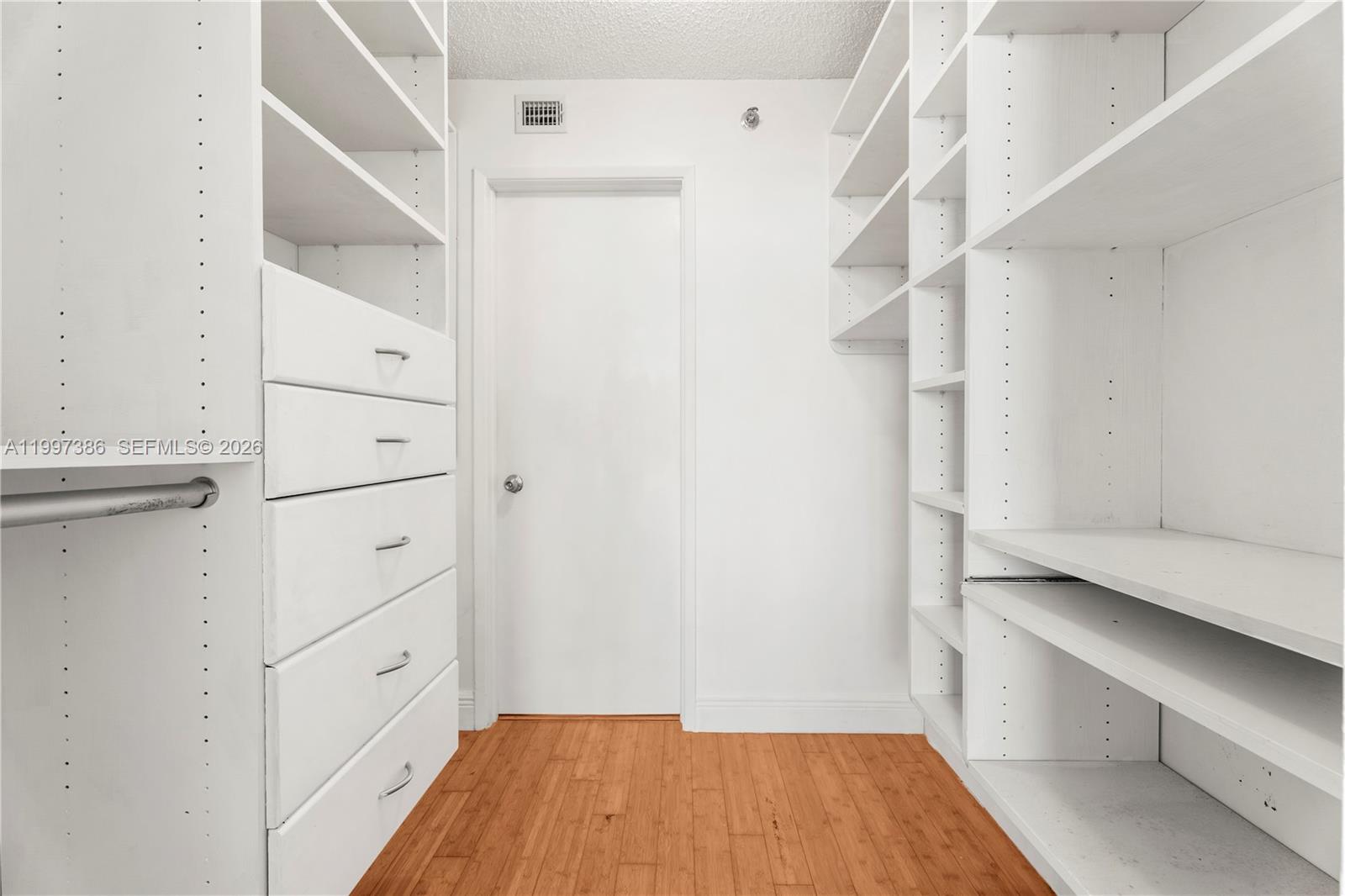 ISOLA CONDO - Residential Lease