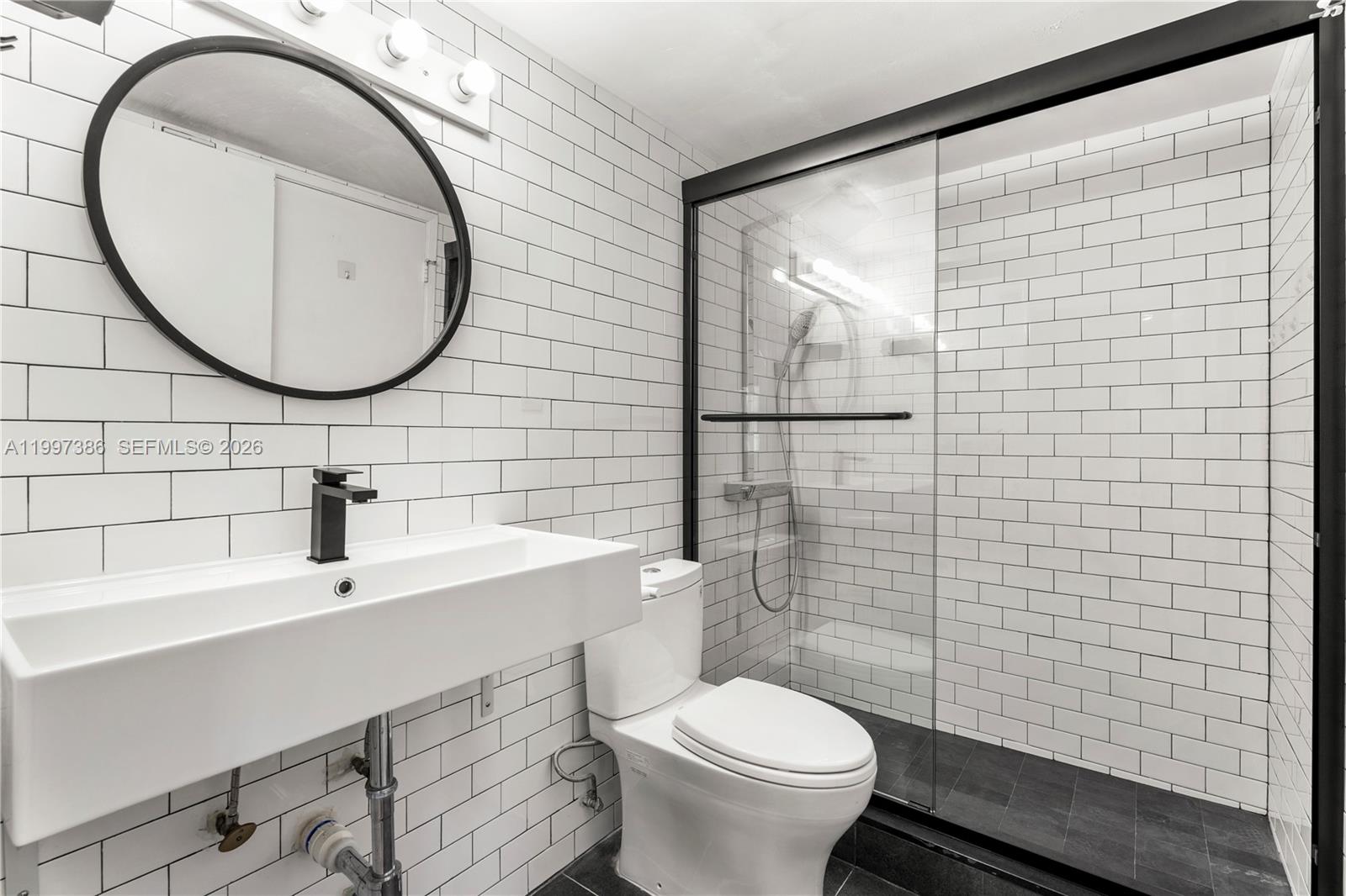 ISOLA CONDO - Residential Lease