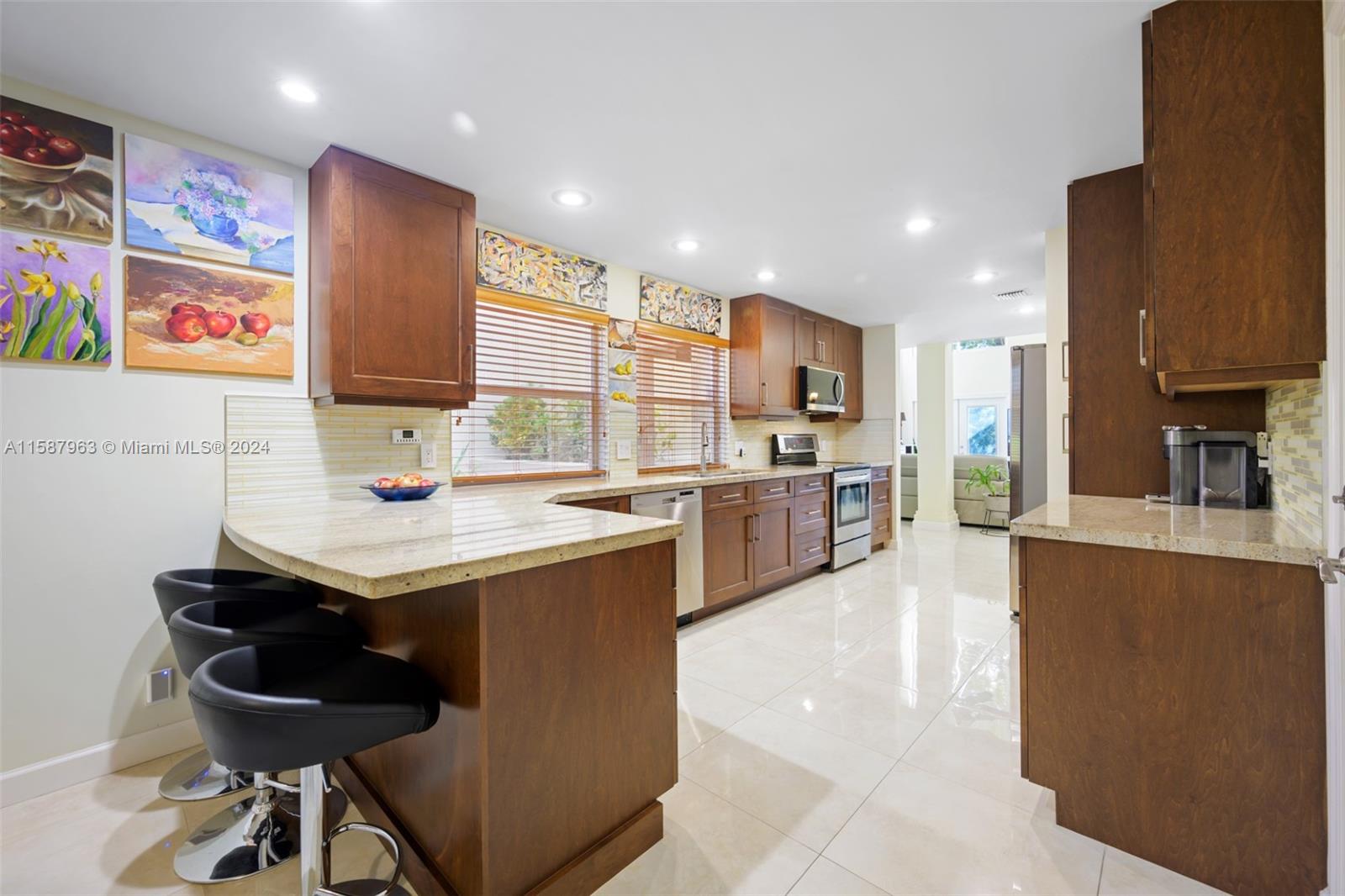 PORTOFINO CONDOMINIUM SEC - Residential