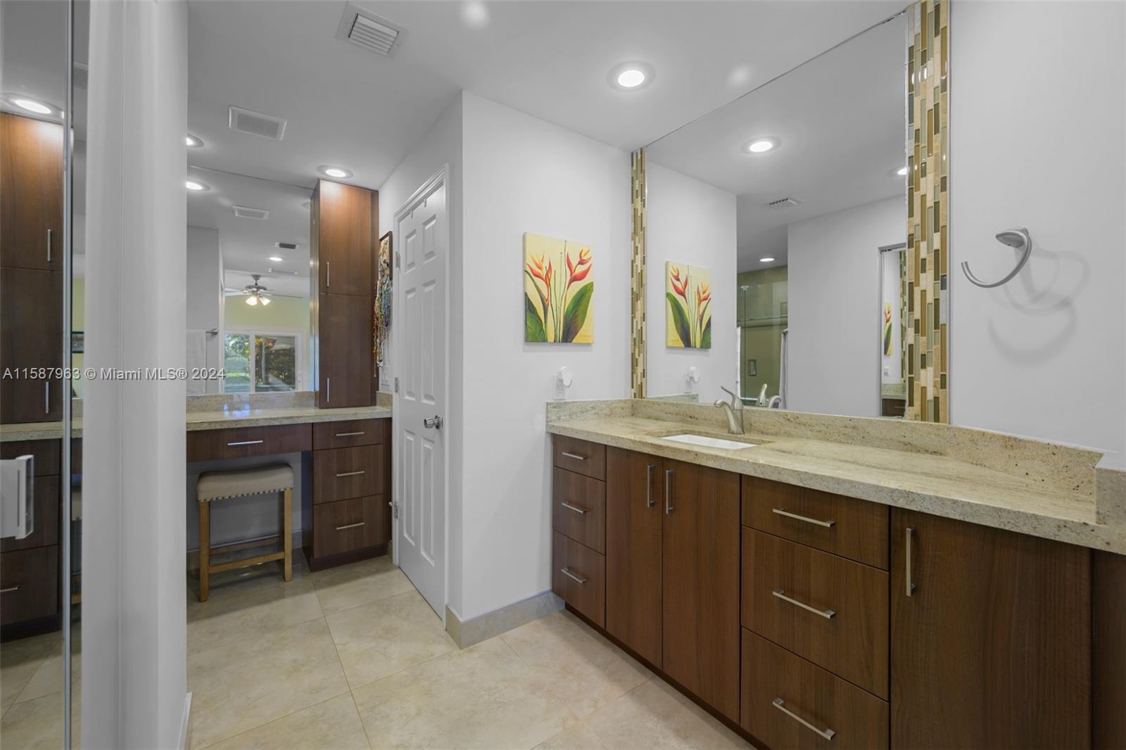 PORTOFINO CONDOMINIUM SEC - Residential