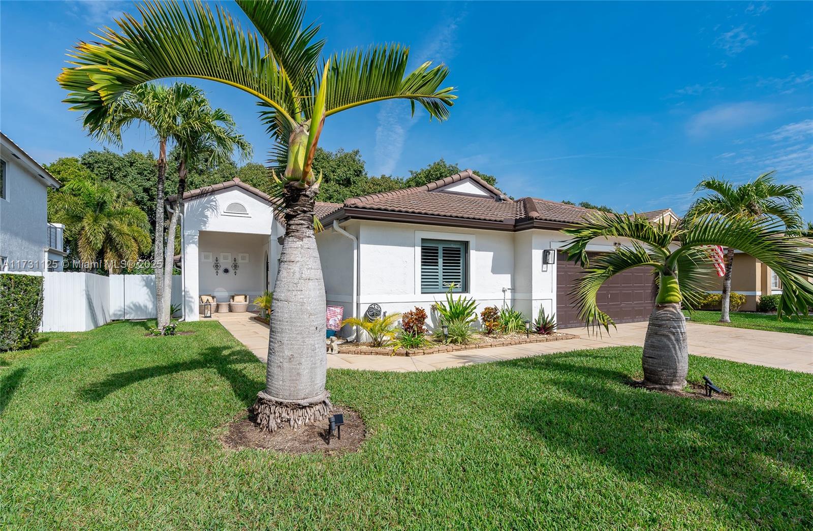 16185 SW 2nd Dr