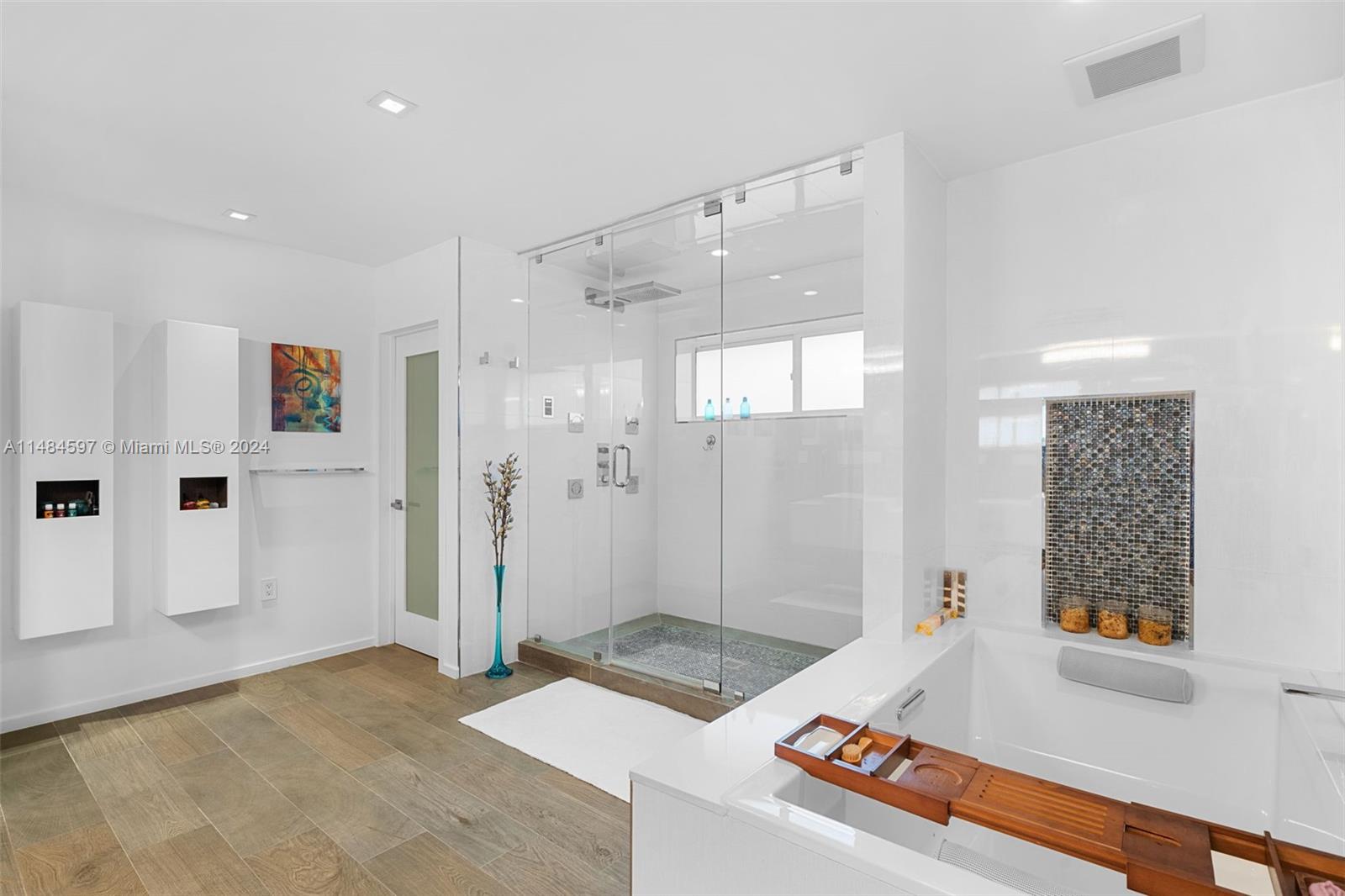 KEYSTONE ISLAND NO 4 - Residential