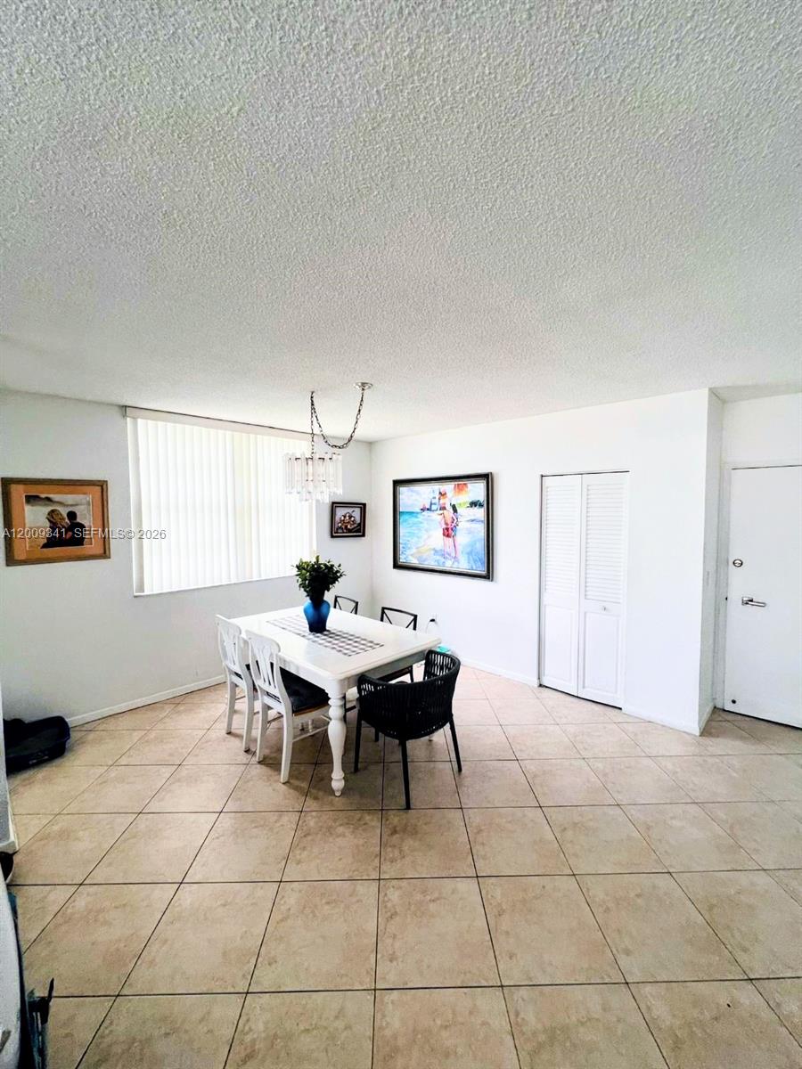 ARLEN HOUSE CONDO - Residential