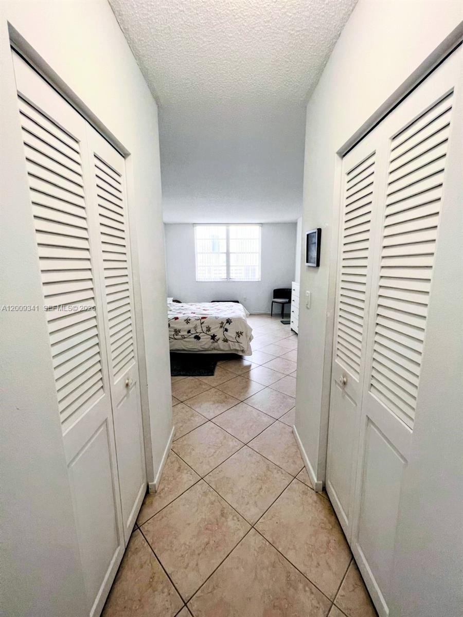 ARLEN HOUSE CONDO - Residential