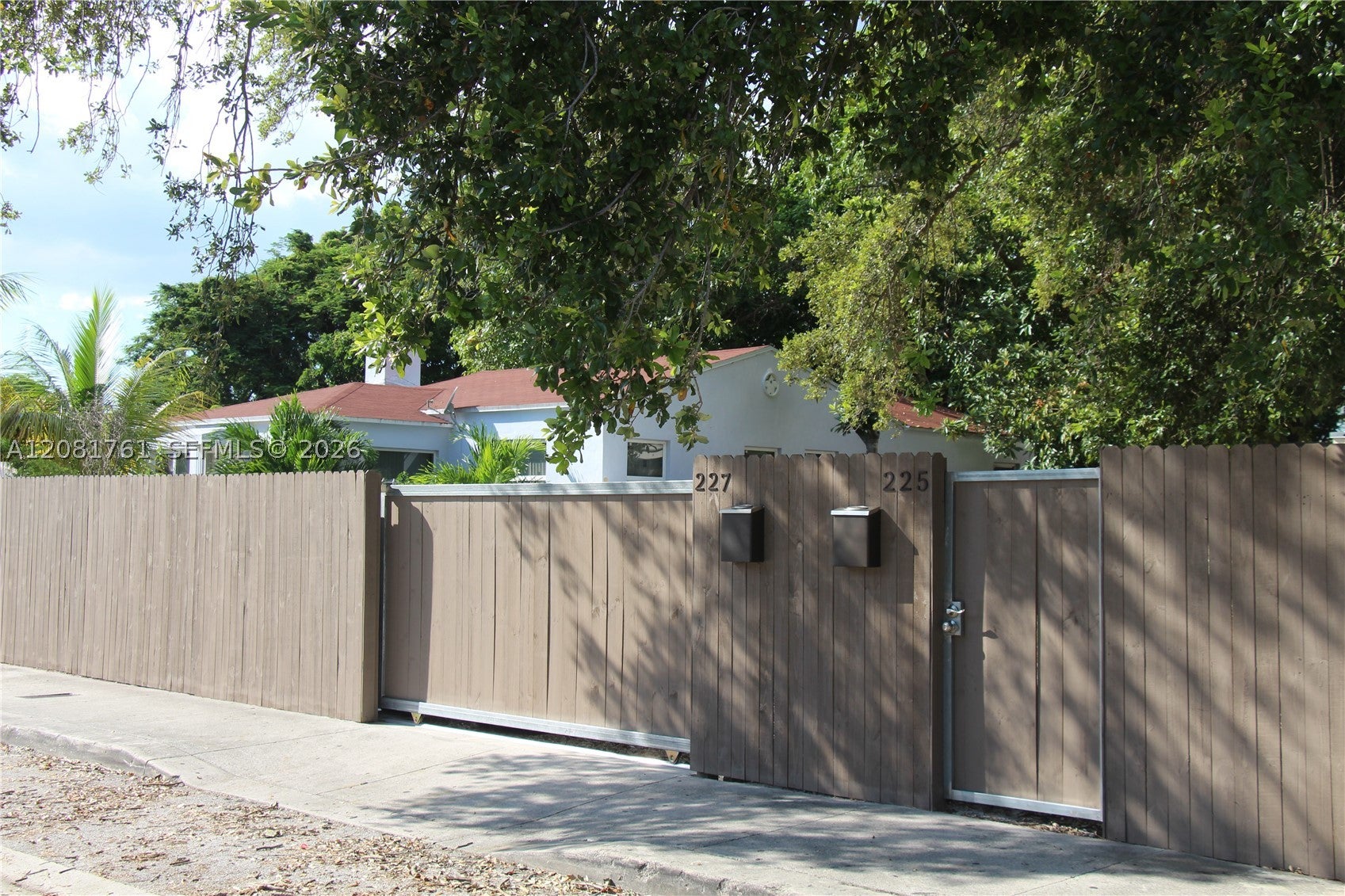 225 NW 59th St, Miami FL 33127