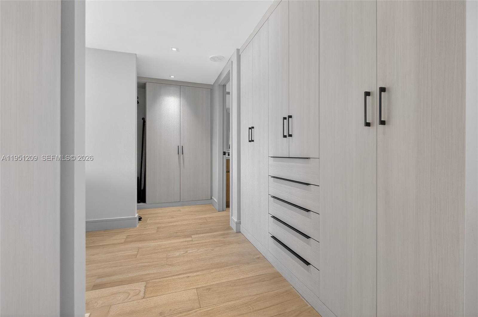 GROVE ISLE CONDO - Residential