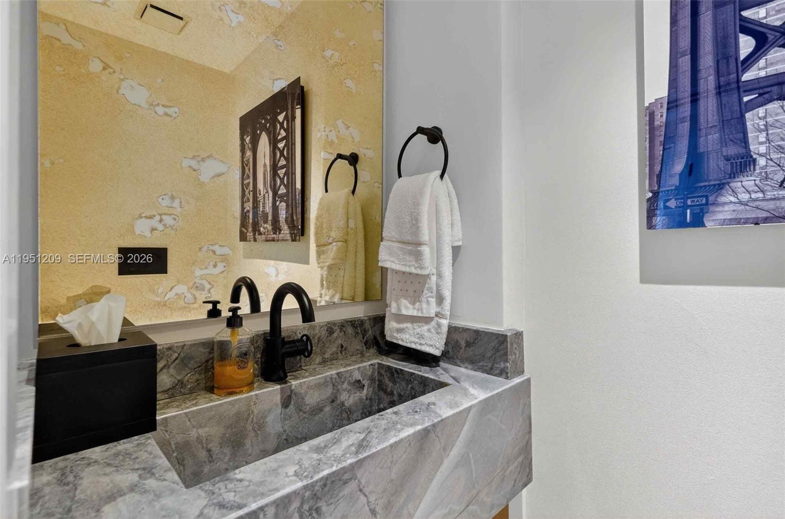 1 Grove Isle Dr A303