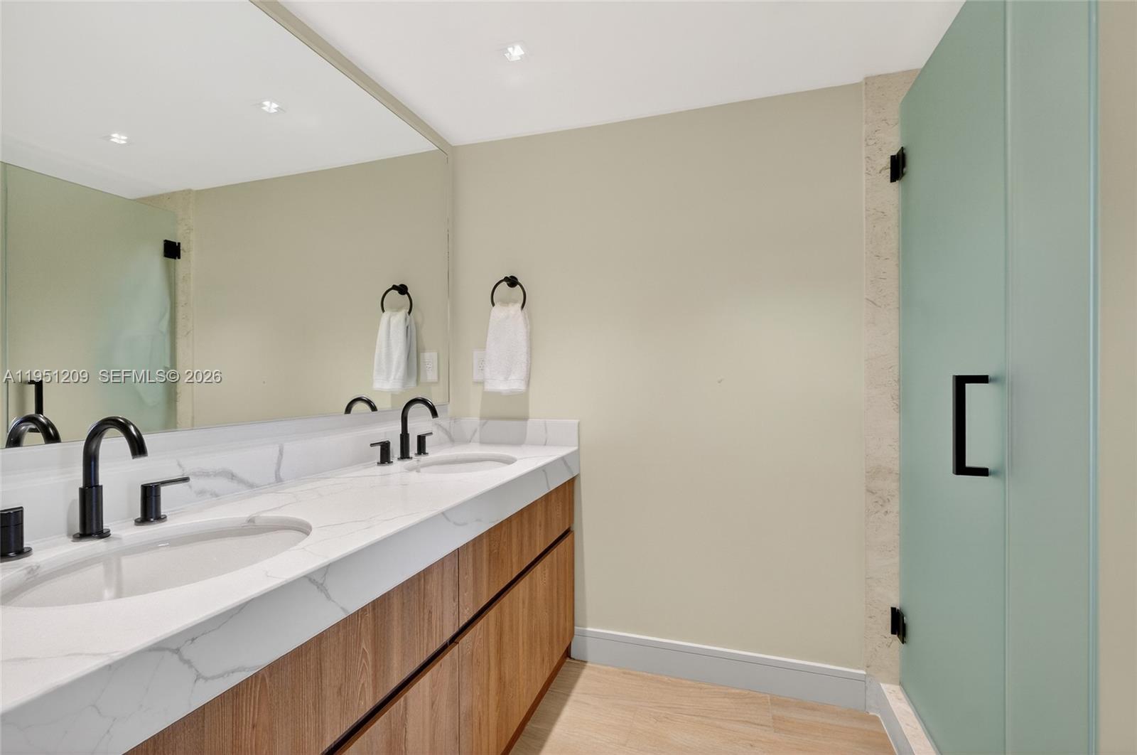 GROVE ISLE CONDO - Residential