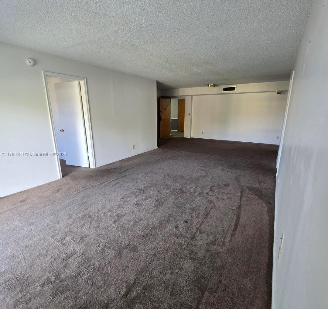 HALLANDALE GARDENS CONDO - Residential