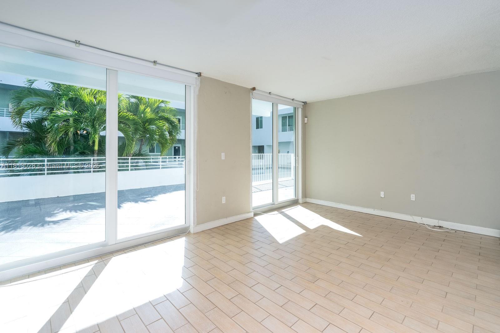 ROND POINT CONDO - Residential Lease
