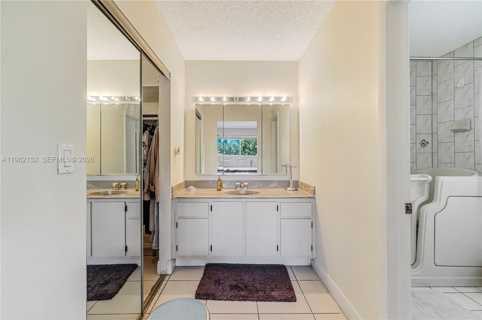 GLEN COVE SEC 1 - Residential