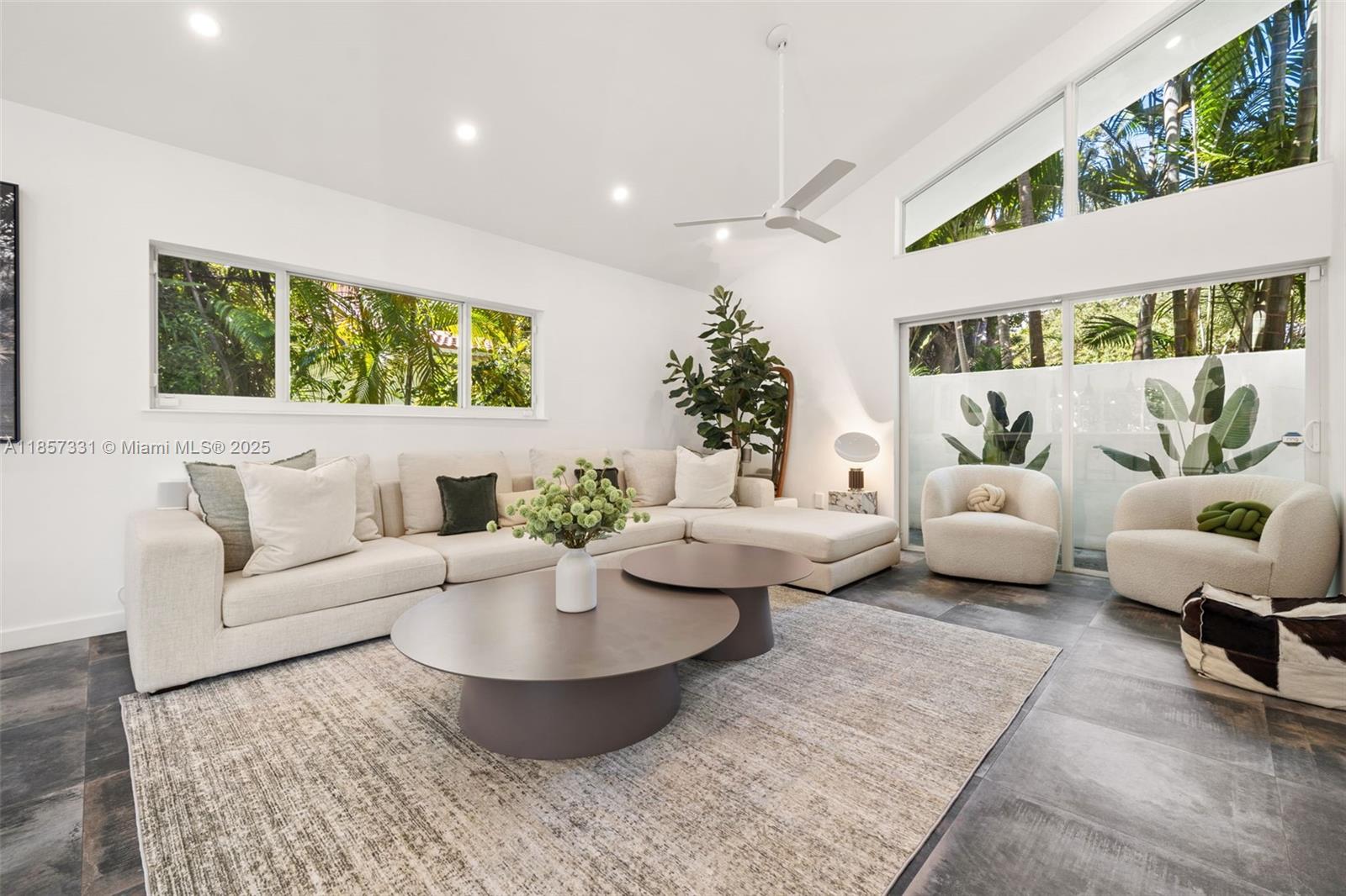 BAY LURE - Residential