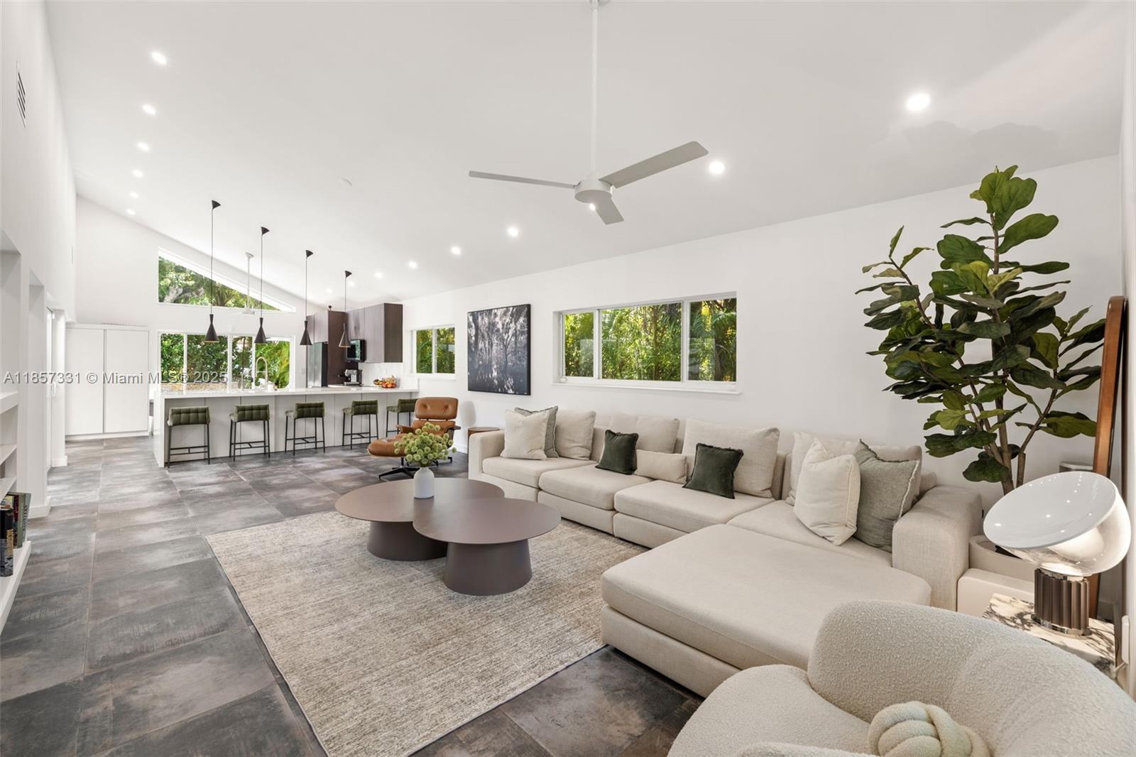 BAY LURE - Residential