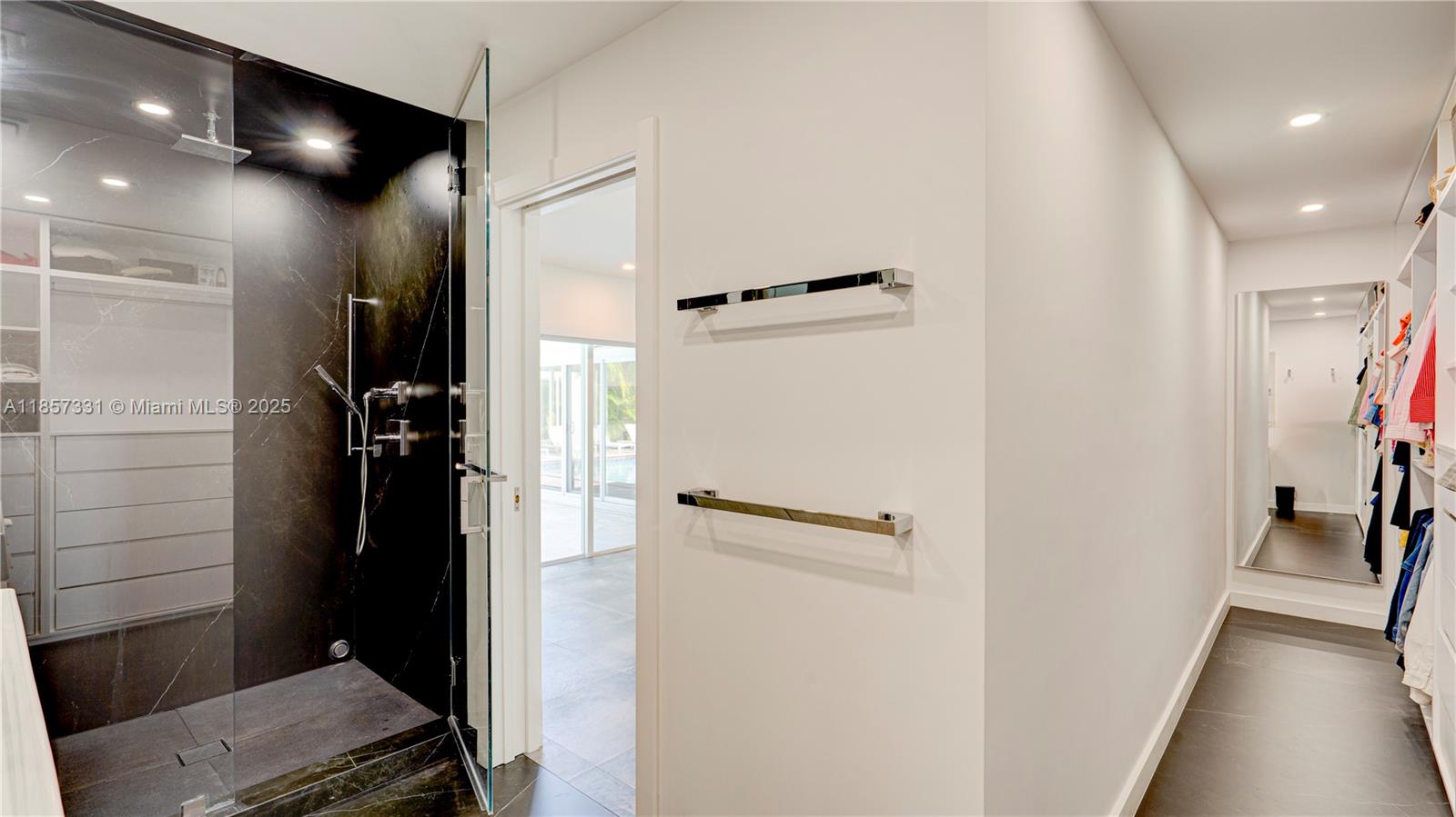 BAY LURE - Residential