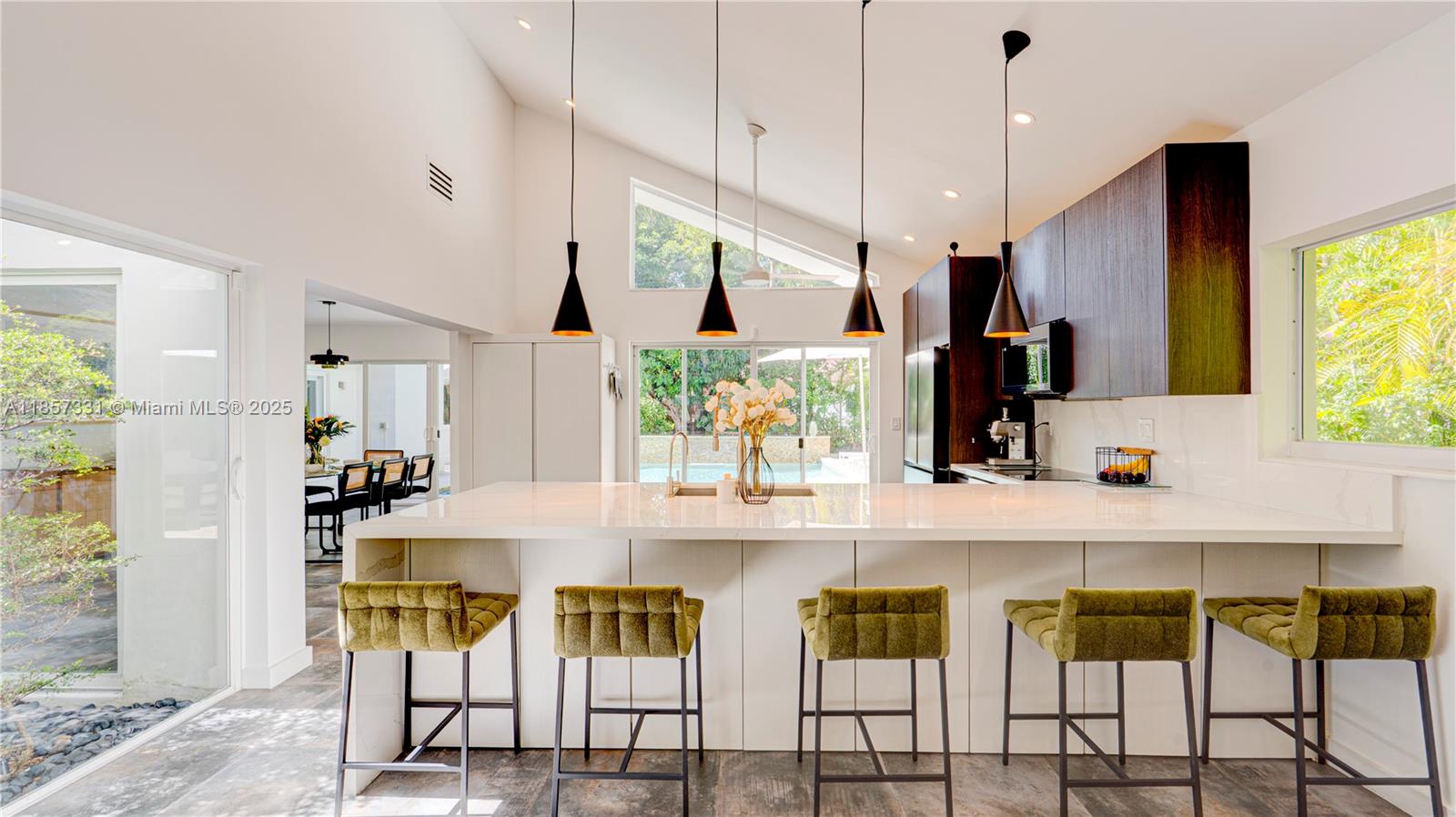 BAY LURE - Residential