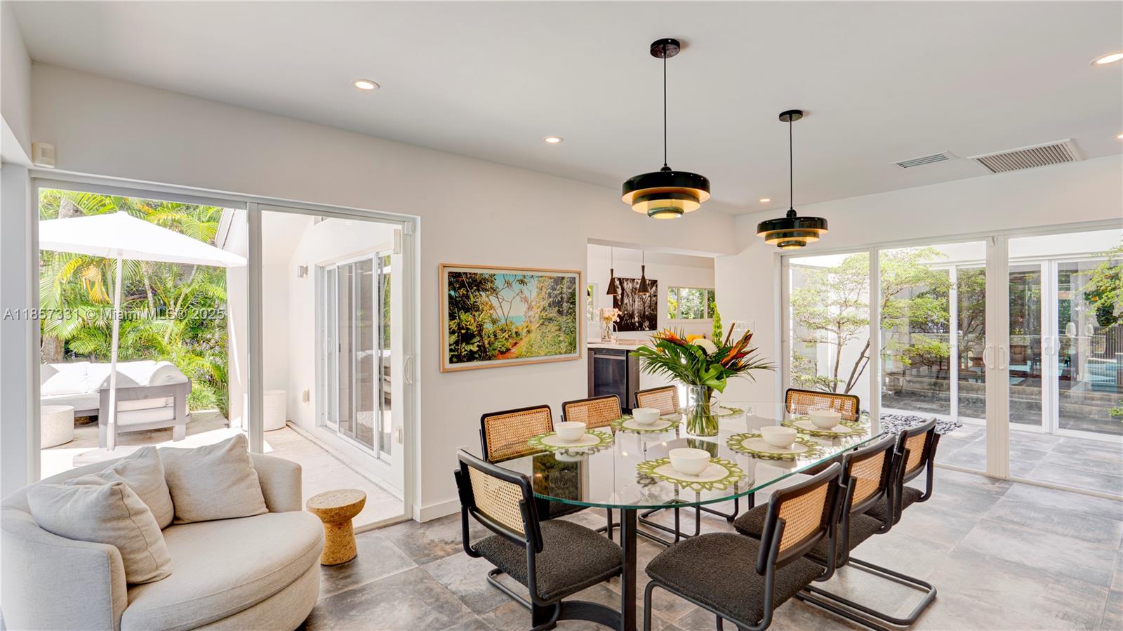 BAY LURE - Residential