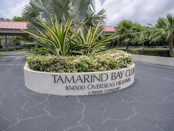 TAMARIND BAY CLUB CONDOMI - Residential