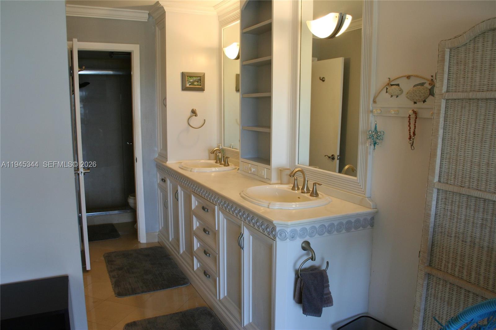 TAMARIND BAY CLUB CONDOMI - Residential