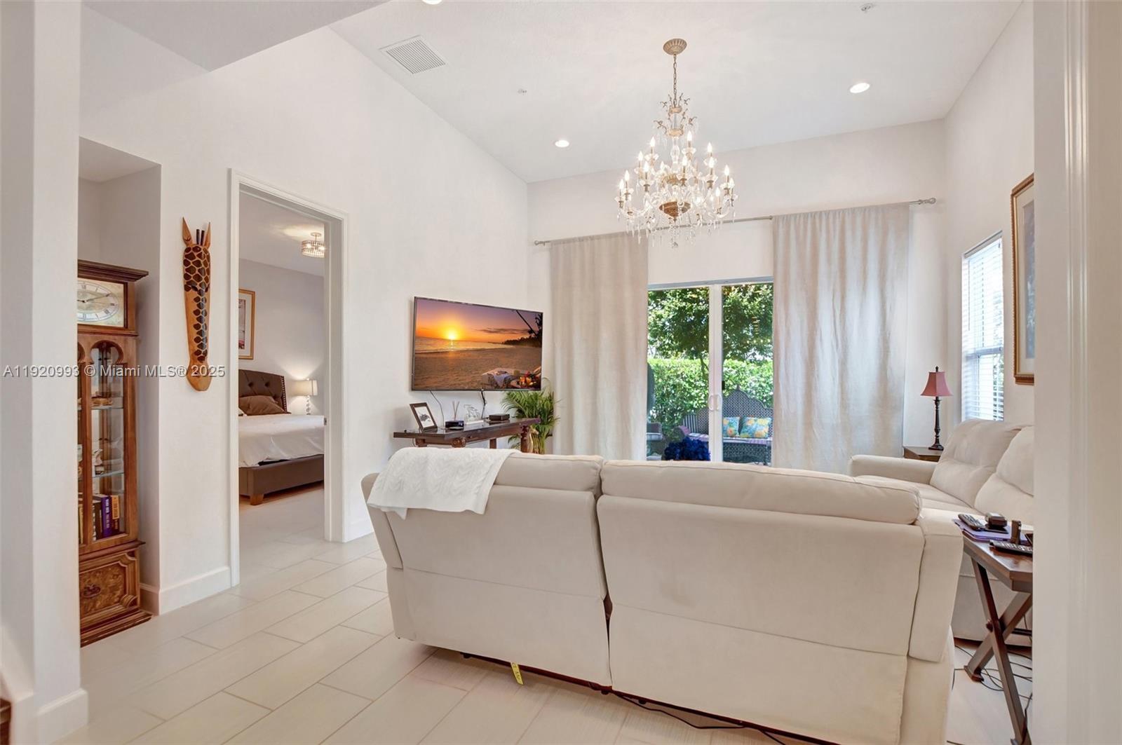 POINTE 100 CONDO - Residential Lease