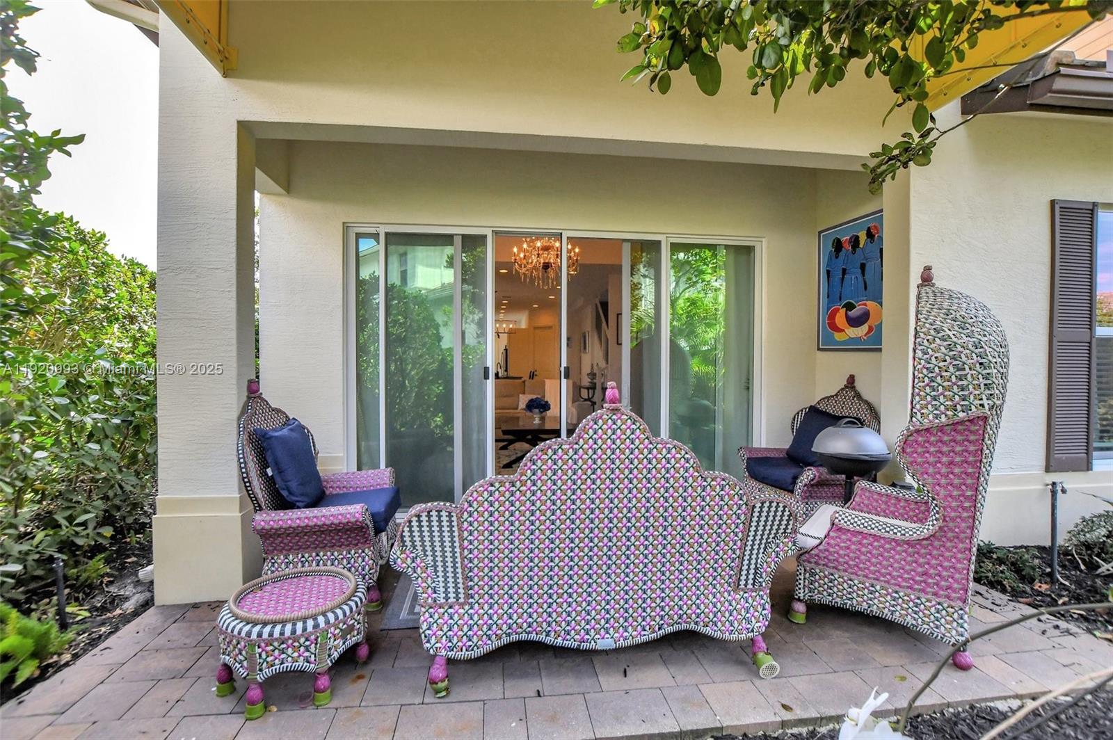 POINTE 100 CONDO - Residential Lease