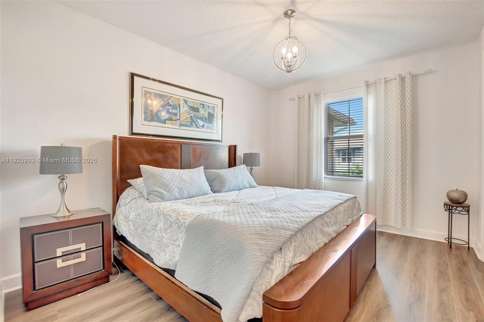 POINTE 100 CONDO - Residential Lease