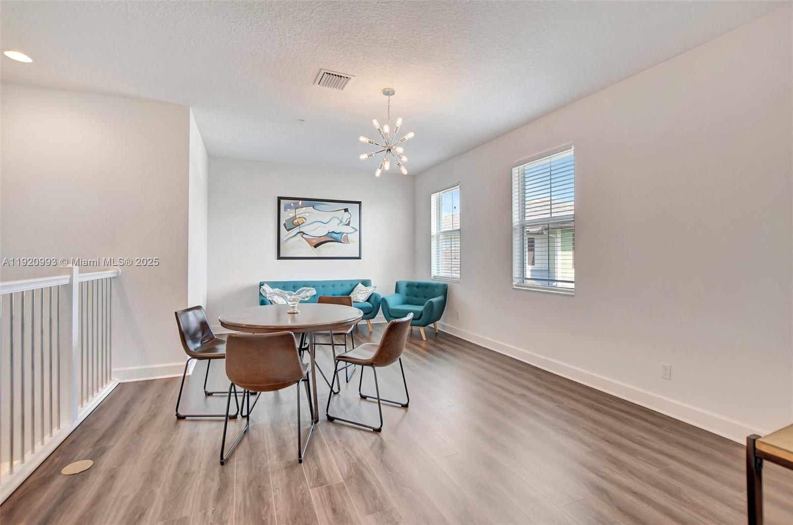 POINTE 100 CONDO - Residential Lease