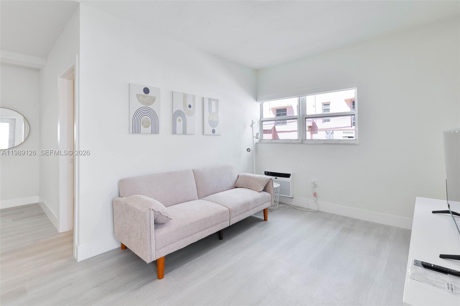 PENN CONDO - Residential