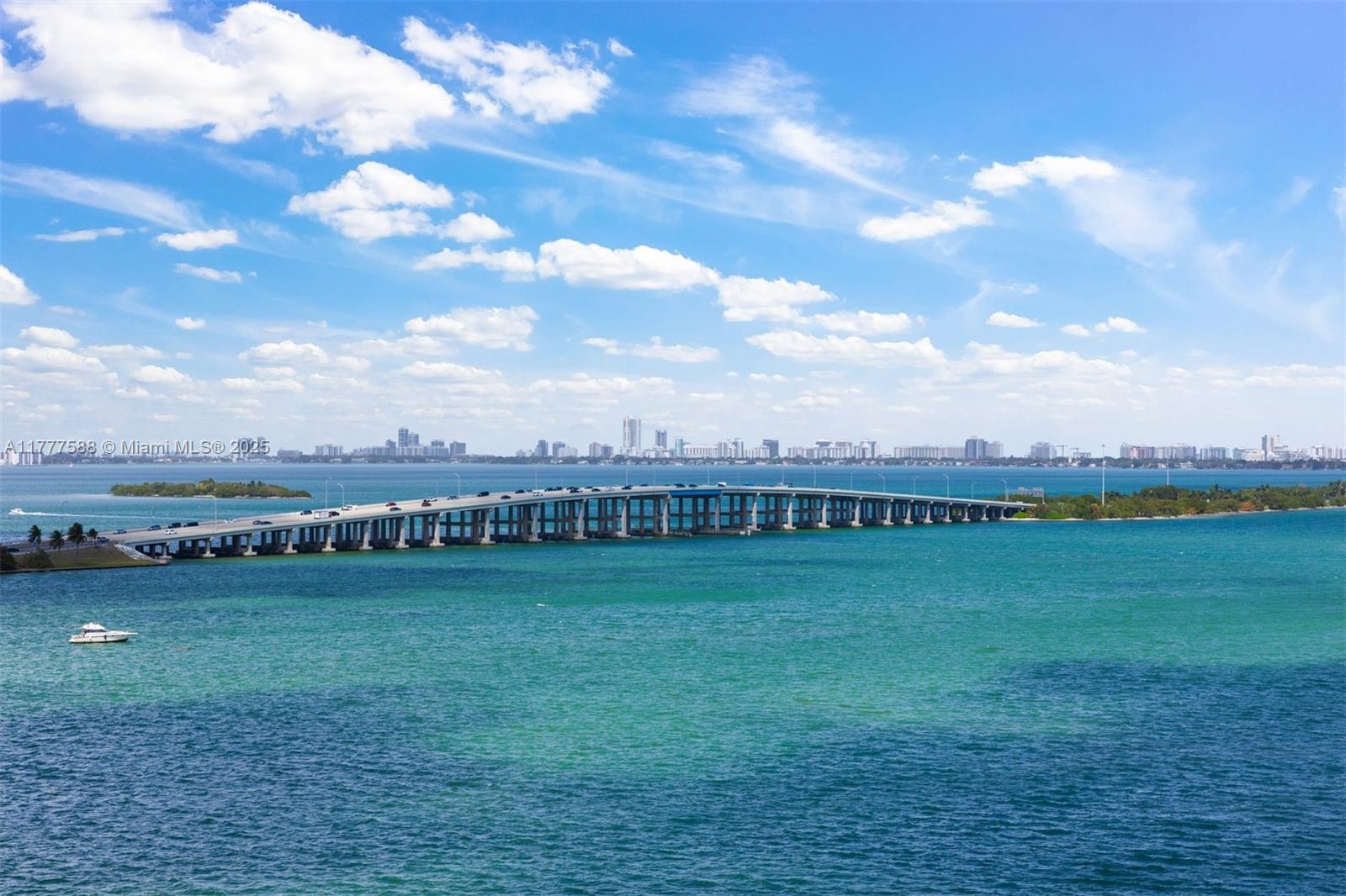 2900 NE 7th Ave 1002