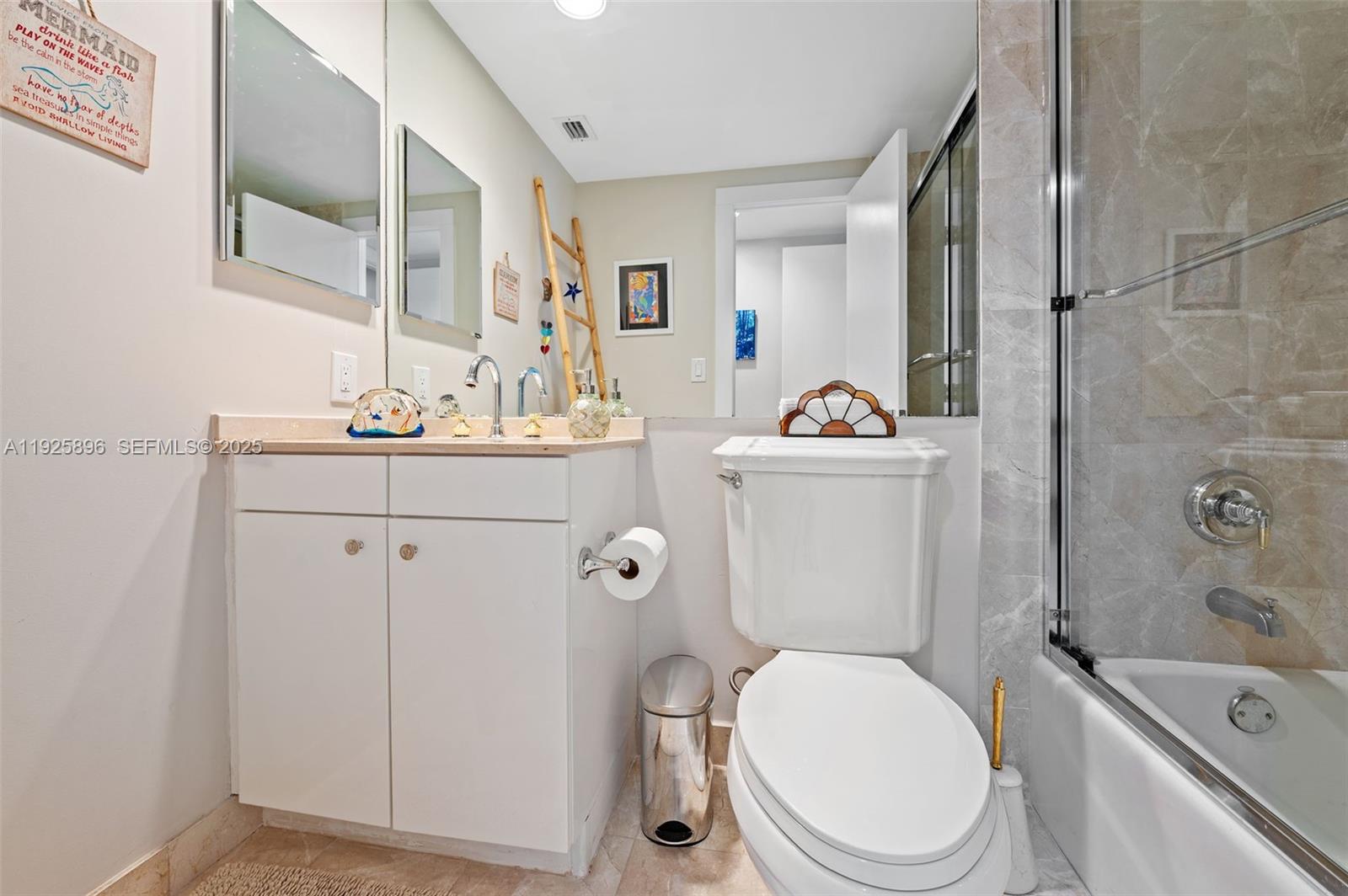 OCEAN ONE CONDO - Residential