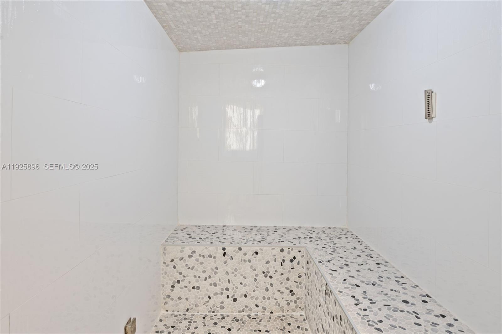 OCEAN ONE CONDO - Residential