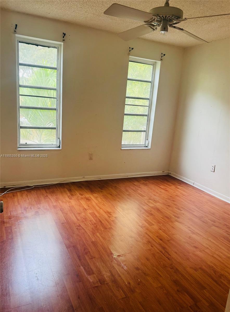 KENDALL HEIGHTS CONDO - Residential