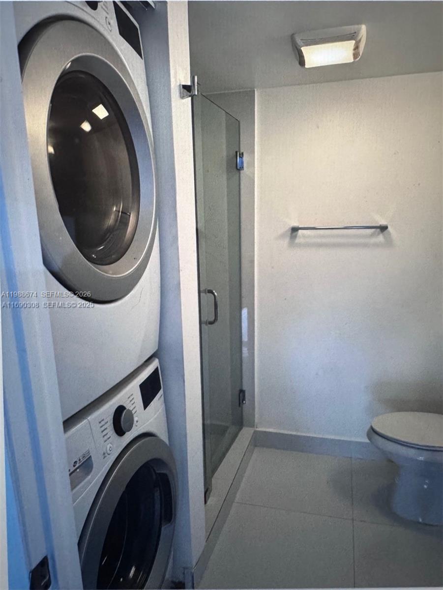 THE TOWERS OF QUAYSIDE CO - Residential