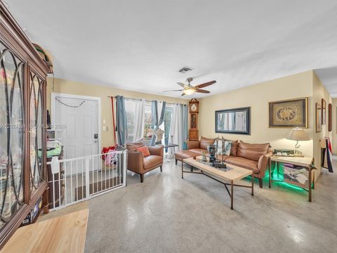 Tiny photo for 4321 NE 15th Ter, Oakland Park, FL 33334 (MLS # A12027531)