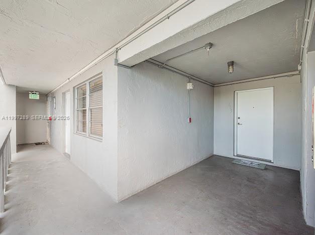 CARLYLE PLAZA CONDO - Residential