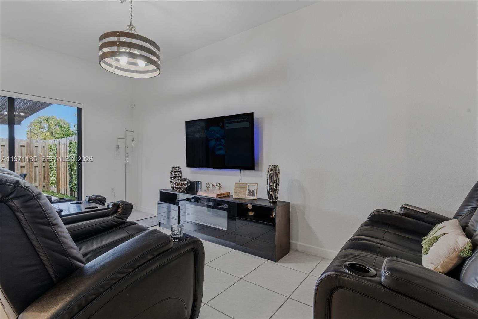 ENCLAVE SOUTH PHASE 2 - Residential