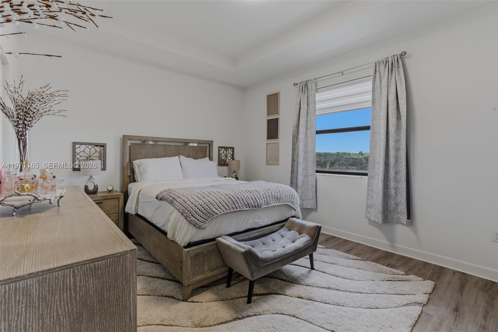 ENCLAVE SOUTH PHASE 2 - Residential