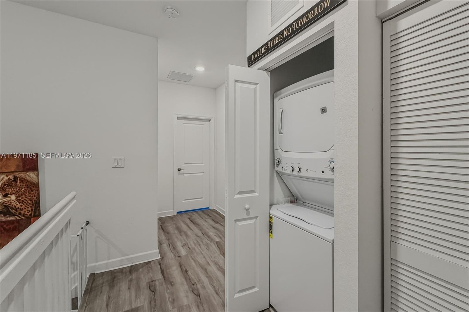 ENCLAVE SOUTH PHASE 2 - Residential