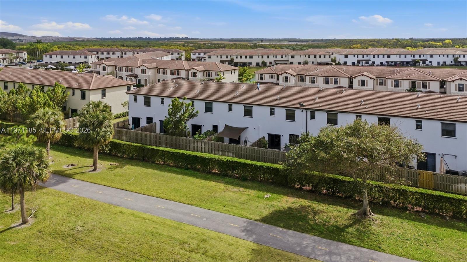 ENCLAVE SOUTH PHASE 2 - Residential