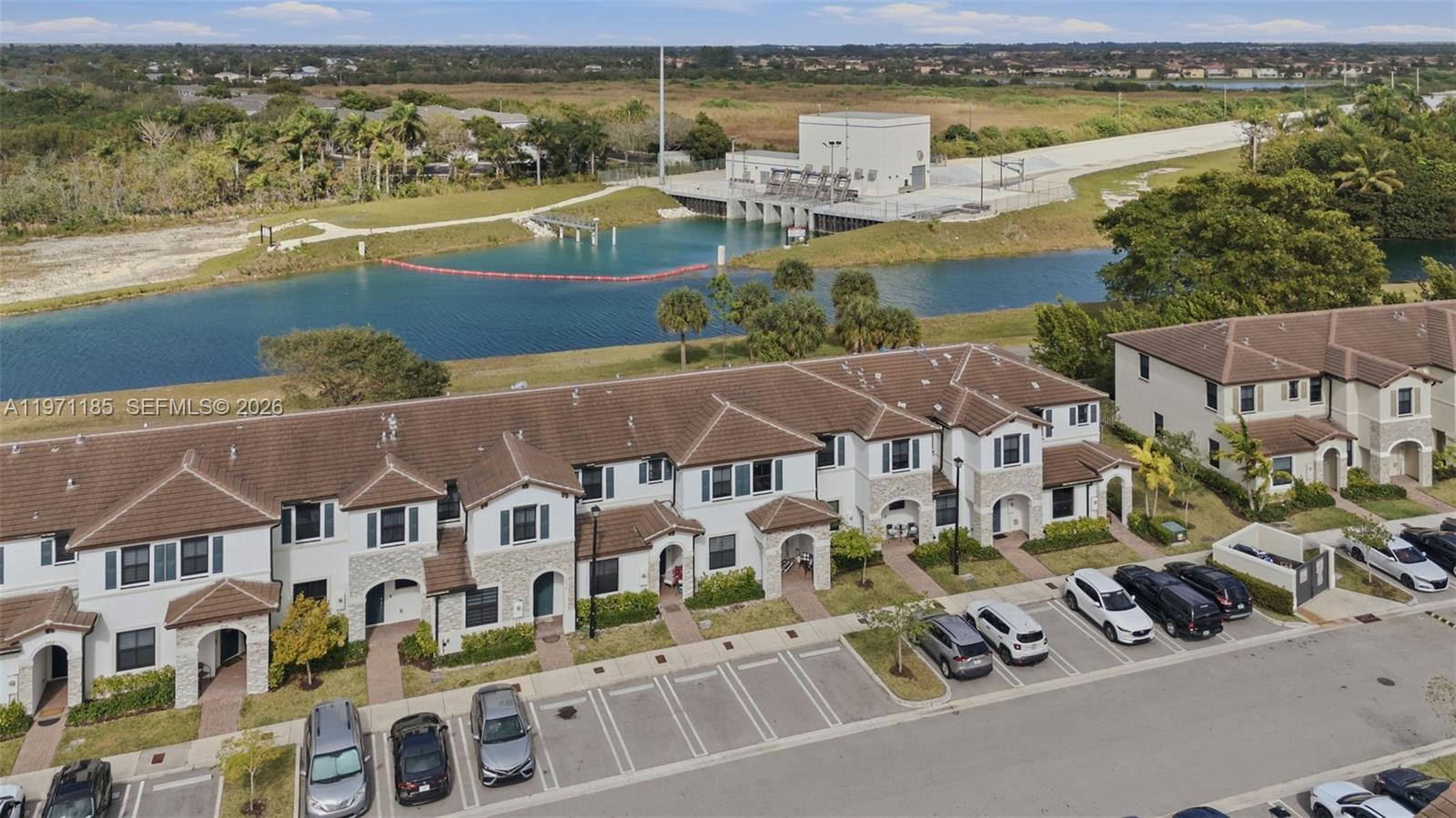 ENCLAVE SOUTH PHASE 2 - Residential