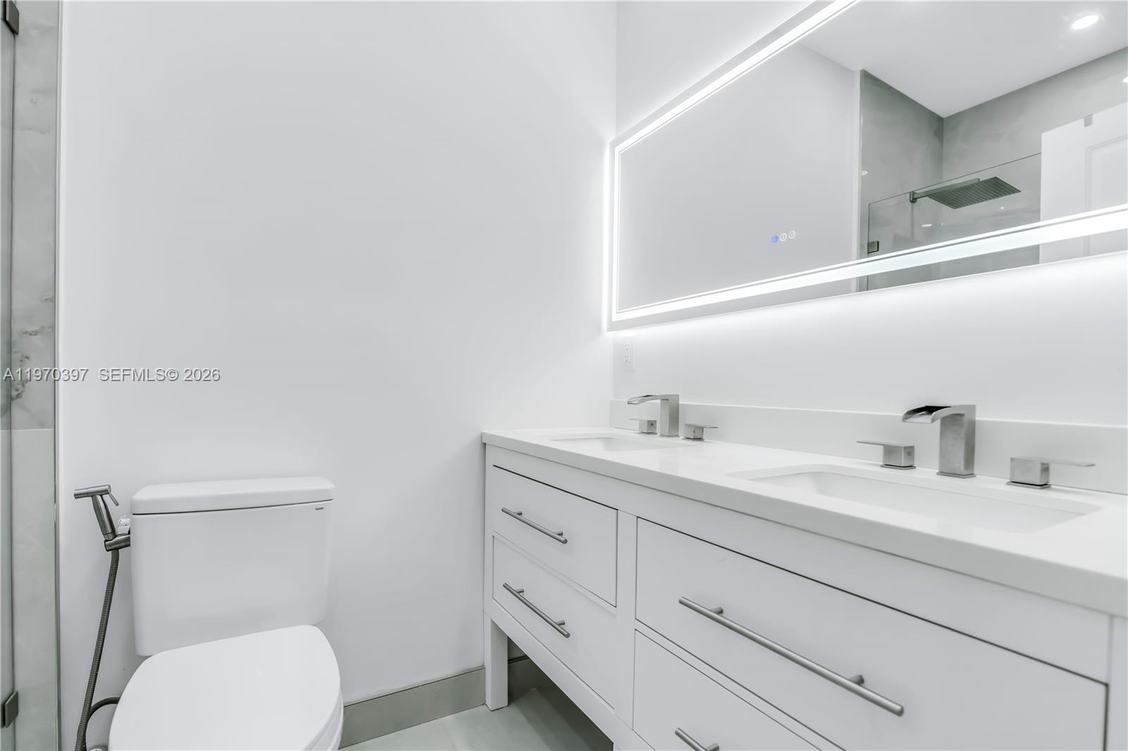 HOLLYWOOD GARDENS CONDOMI - Residential