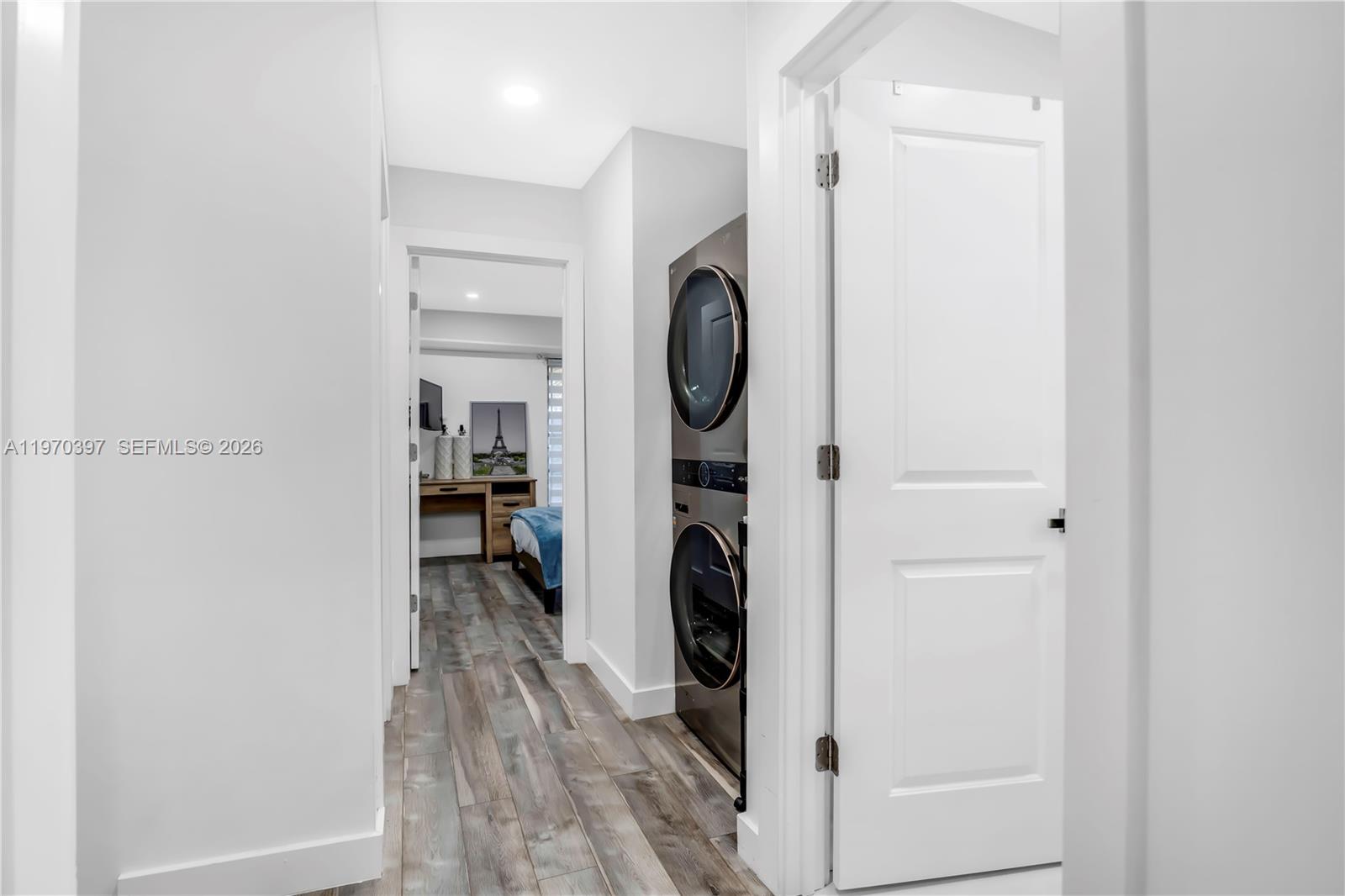 HOLLYWOOD GARDENS CONDOMI - Residential