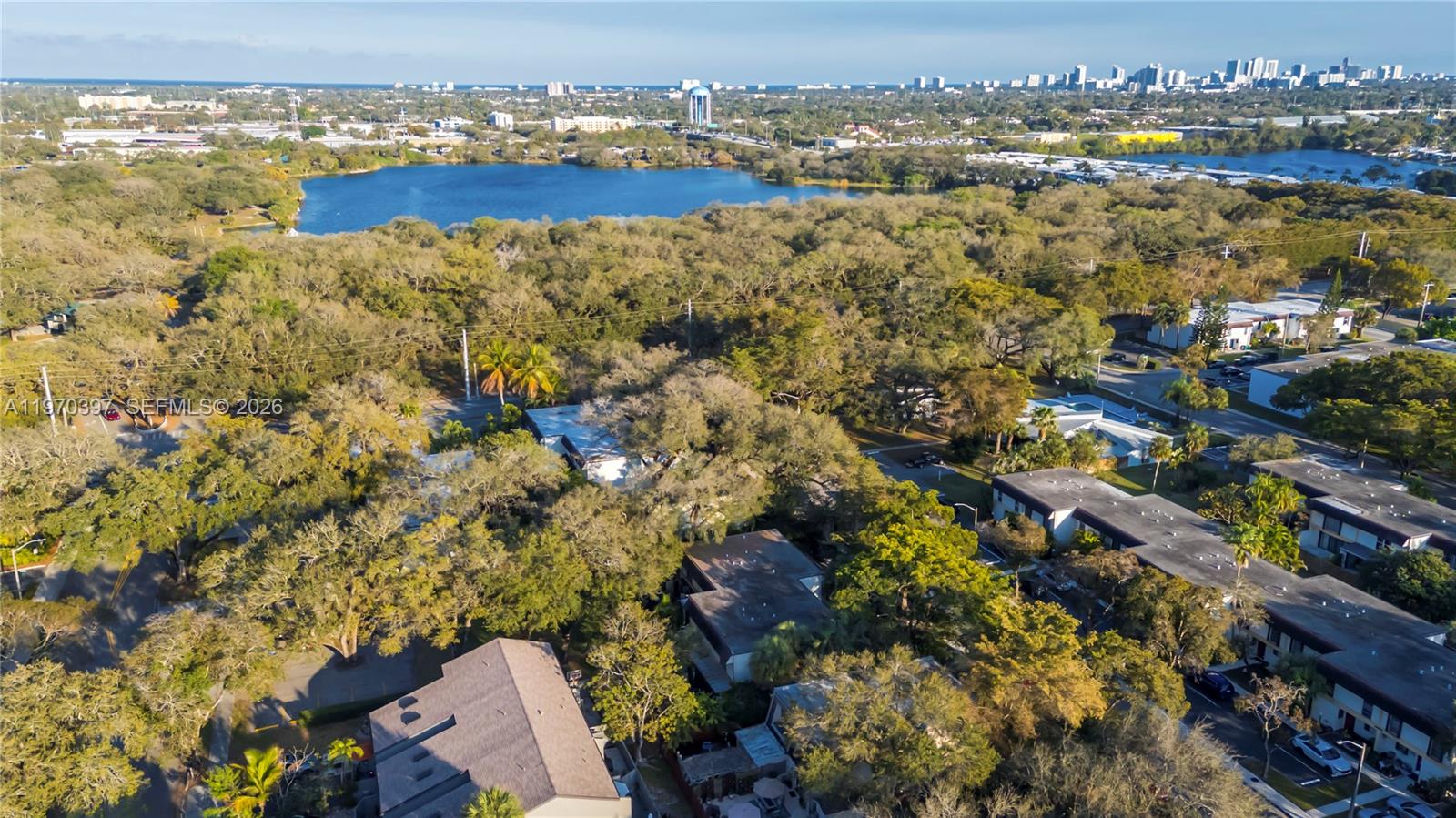 HOLLYWOOD GARDENS CONDOMI - Residential