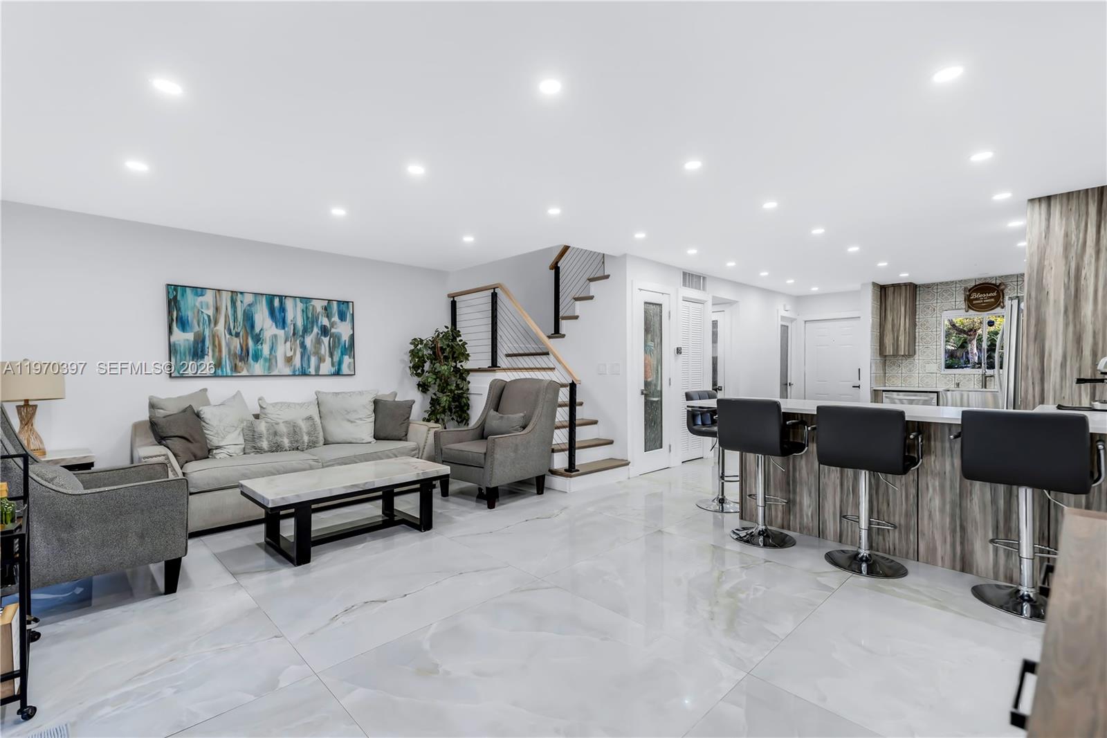 HOLLYWOOD GARDENS CONDOMI - Residential