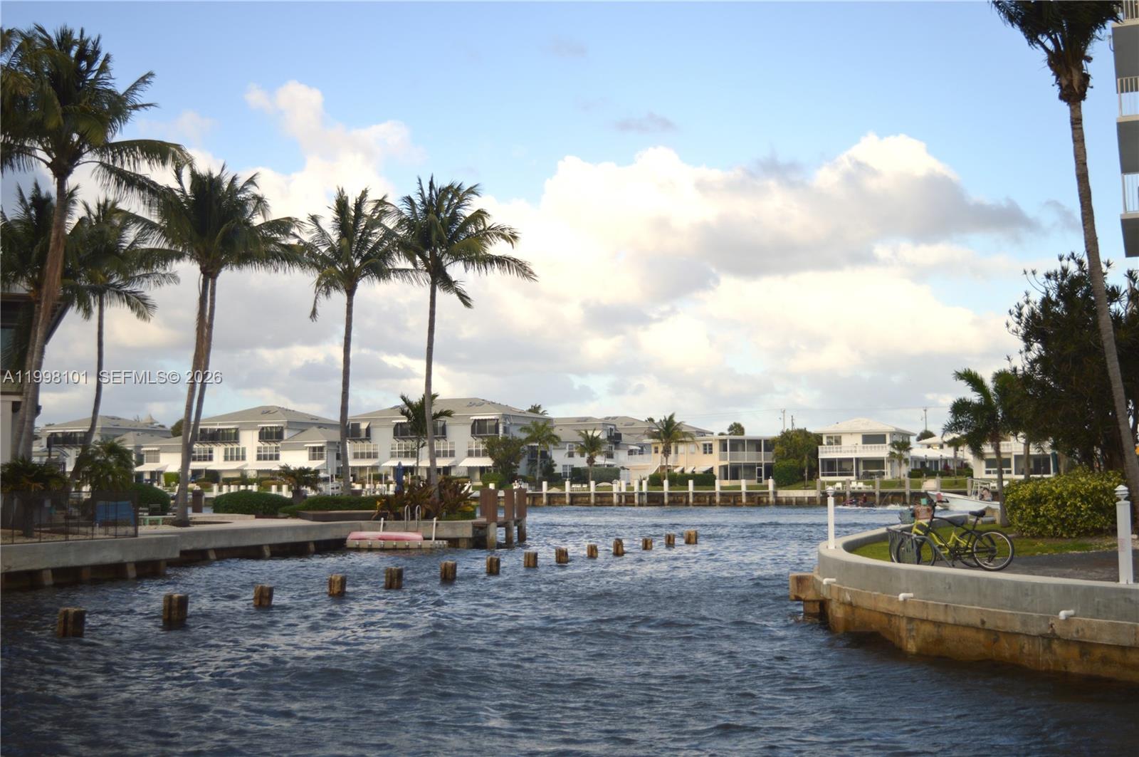 PENNSYLVANIA CONDOMINIUM - Residential