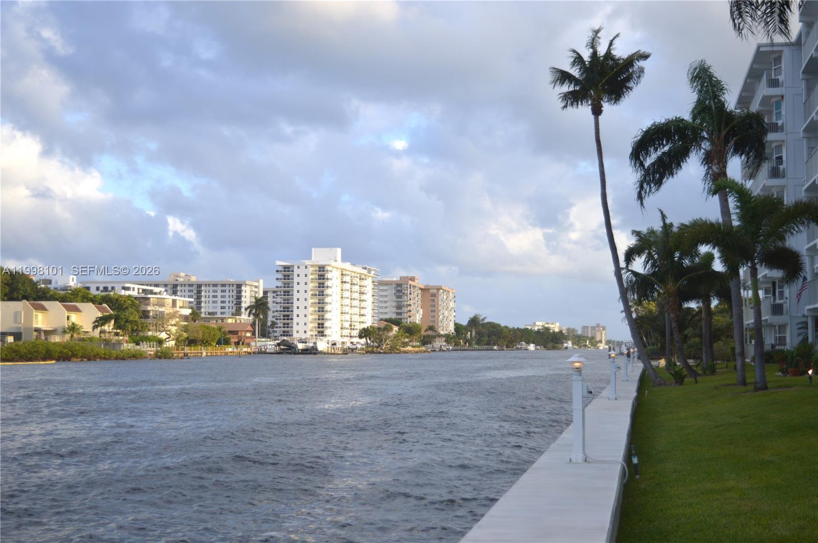 PENNSYLVANIA CONDOMINIUM - Residential