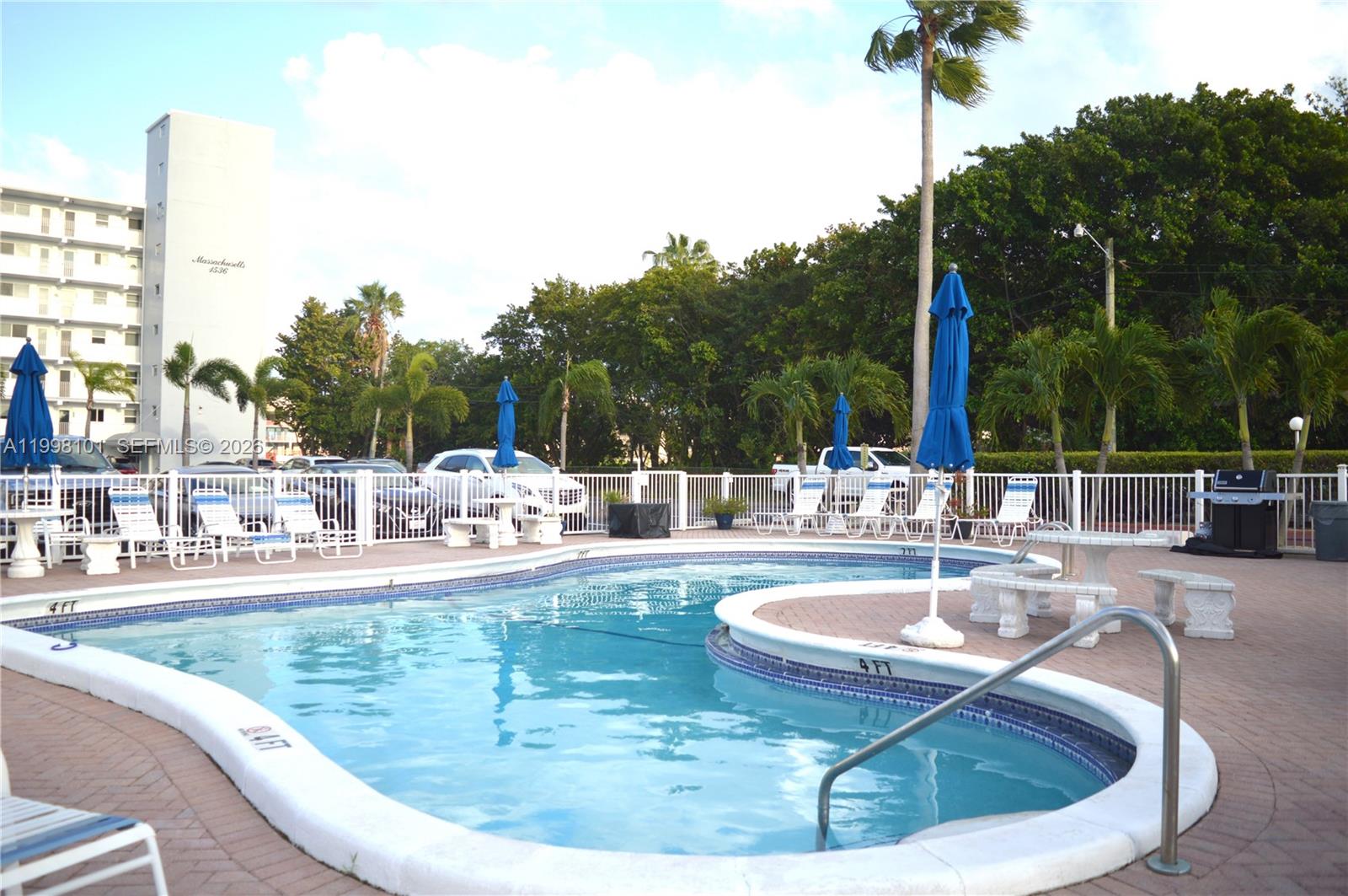 PENNSYLVANIA CONDOMINIUM - Residential