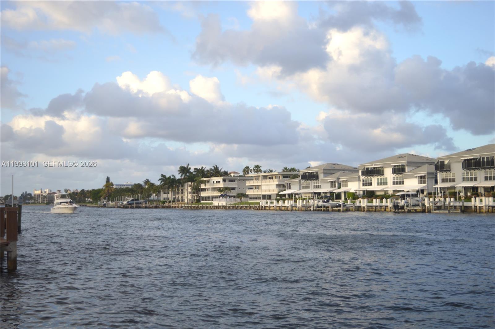 PENNSYLVANIA CONDOMINIUM - Residential